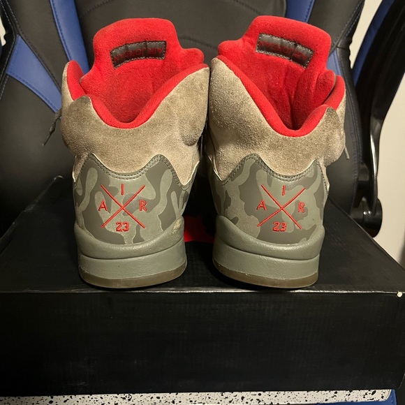 Air Jordan Retro 5 Camo - Picture 2 of 6